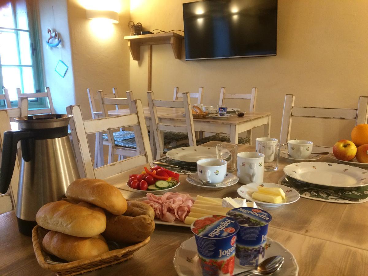 Kap Cafe Bed & Breakfast Kaplice Dış mekan fotoğraf